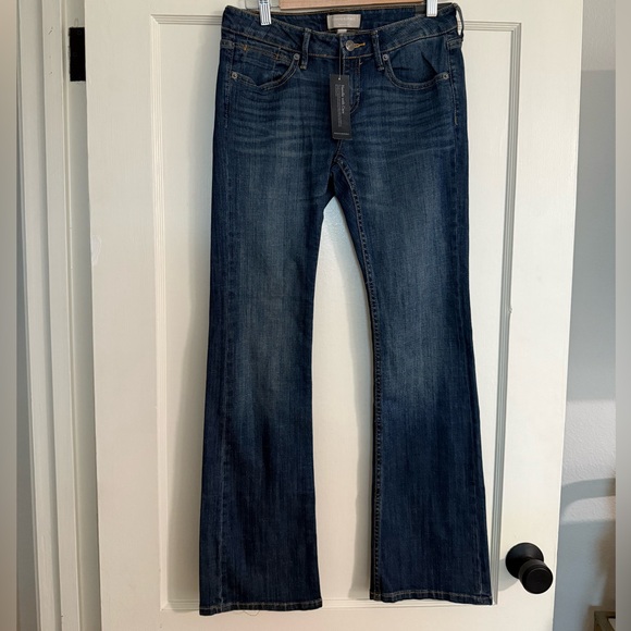 Banana Republic Boot Cut Jeans - Picture 2 of 3
